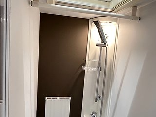 Husbil-halvintegrerad Adria MATRIX PLUS 670 SL 15 av 19