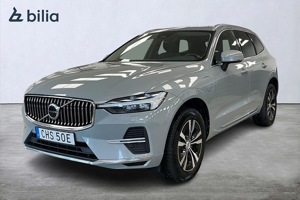 Volvo XC60 Recharge T6 Core Edition Drag Panoram Tonaderutor