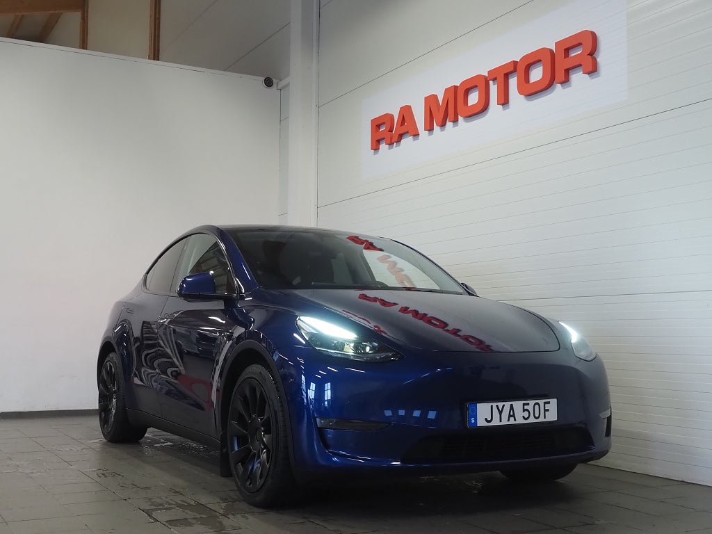 Tesla Model Y Long Range AWD 514hk | Dragkrok | Panoramaglastak | 2021