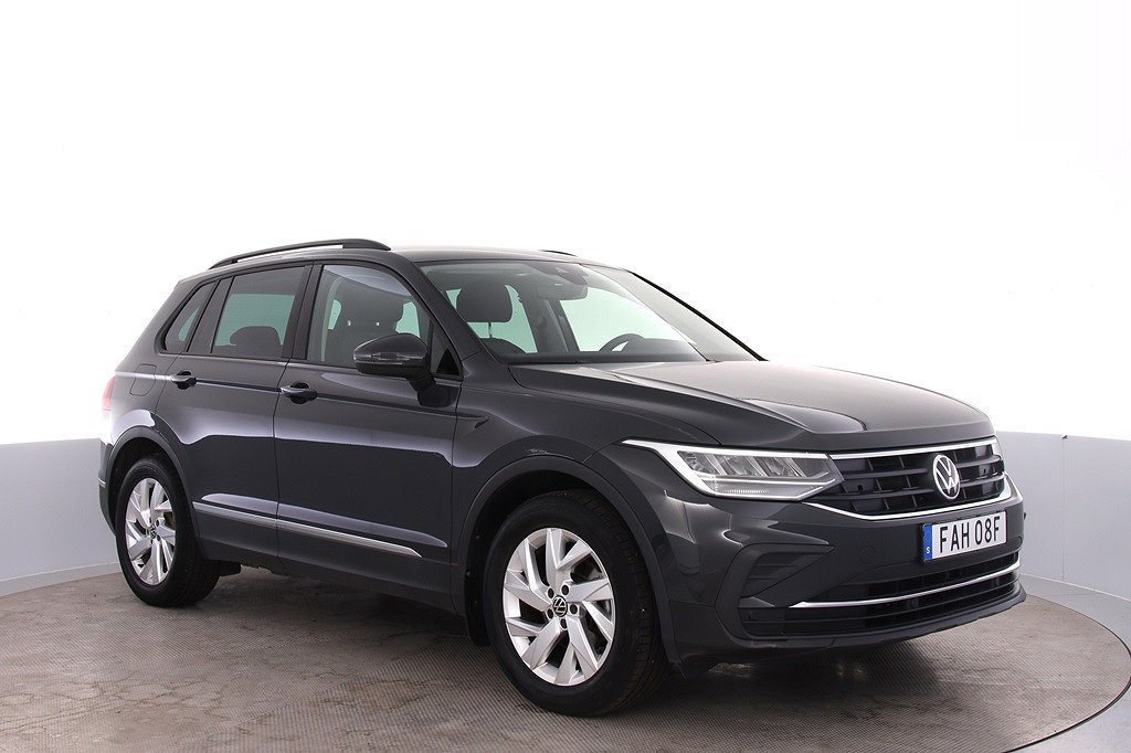 Volkswagen Tiguan TSI 150Hk DSG Värmare/Dragkrok/ellucka