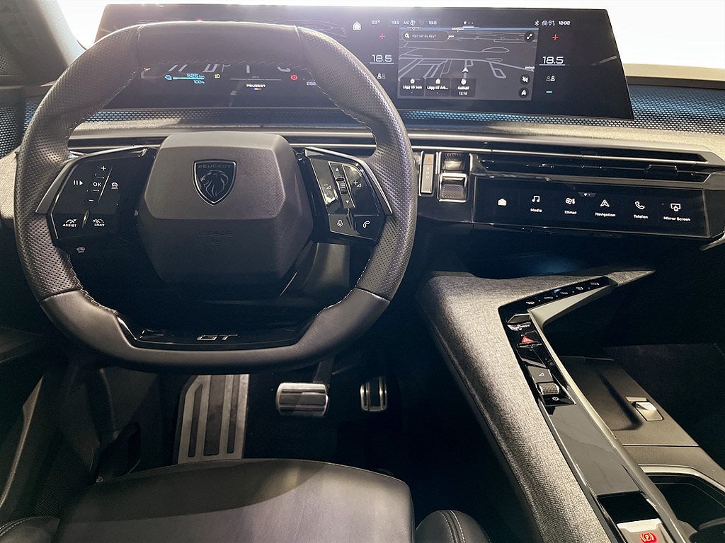 Bild på Peugeot E-3008 GT Ultimate 214hk Aut - B-KAMERA, CARPLAY,NAV