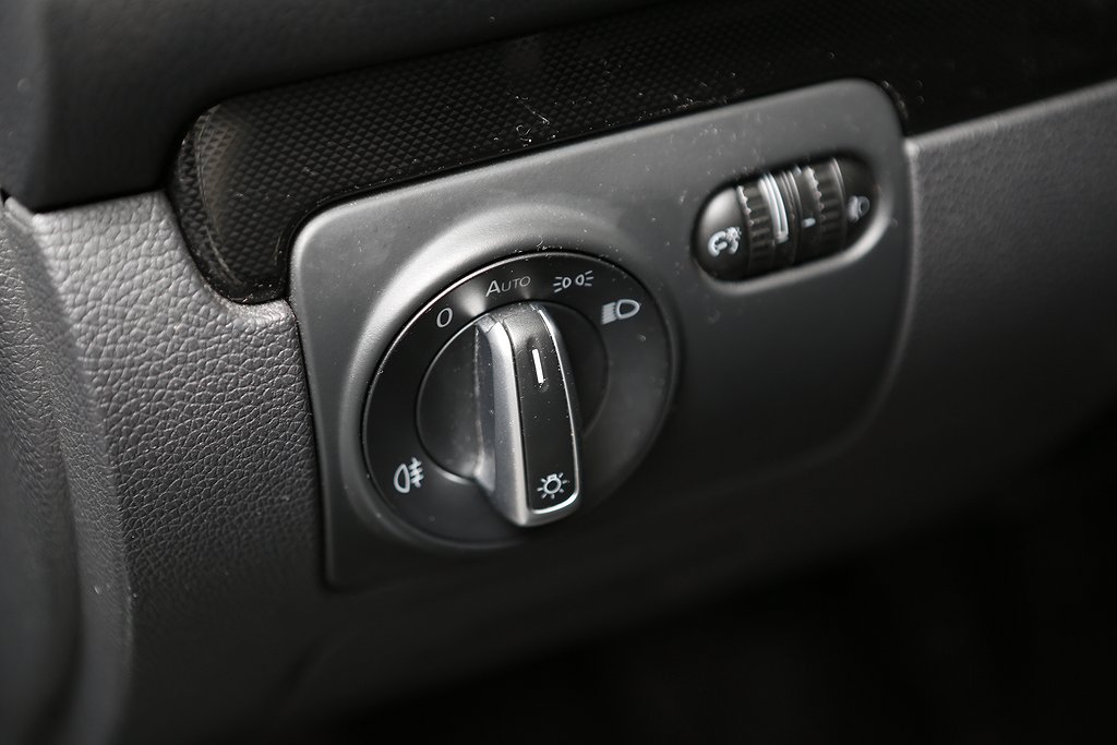 Volkswagen Golf 1,6 TDI 4Motion Masters Variant Motorv Drag 2012
