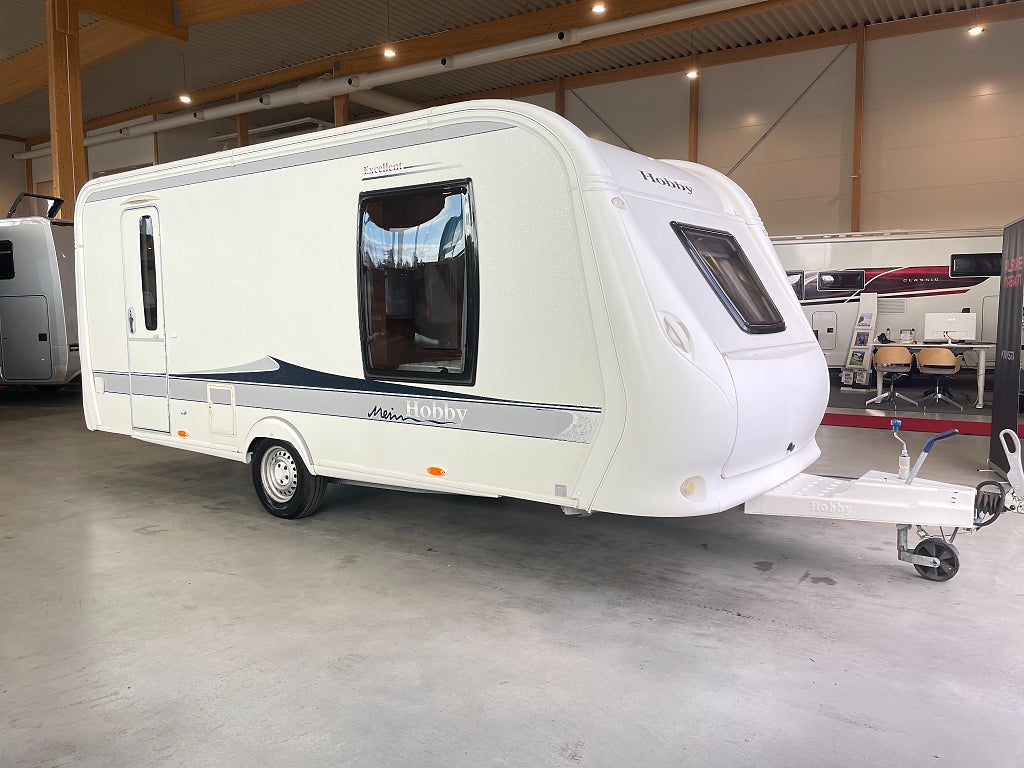 Hobby 490 Exellent SFF / Queens-bed / 1300kg / B-körkort