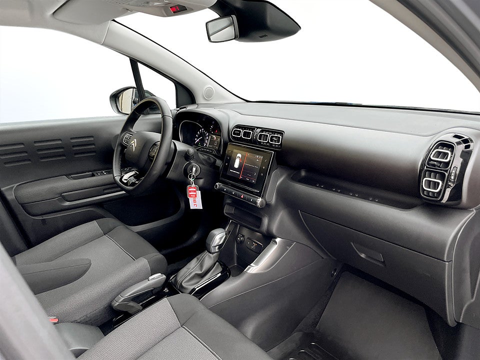 Bild på Citroën C3 Aircross Shine 1.2 PT 130hk Aut - CARPLAY, BACKSENSORER