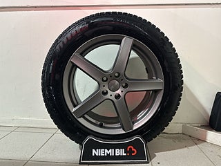 MG HS PHEV Luxury 360° GPS Pvärm Elbaklucka Skinn SoV MOMS – bild 17