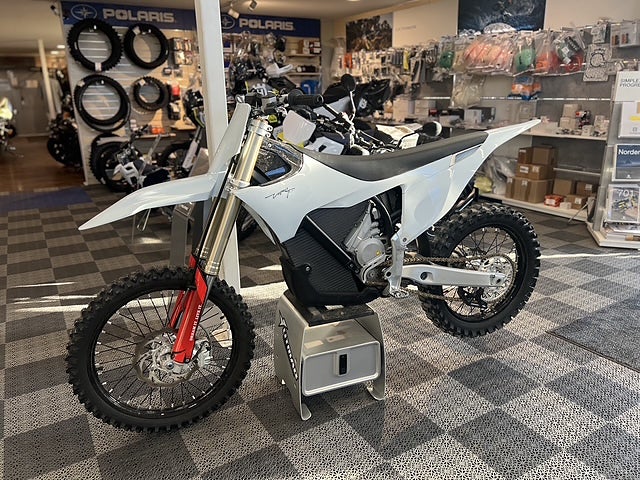 Stark Varg  80Hp 15h