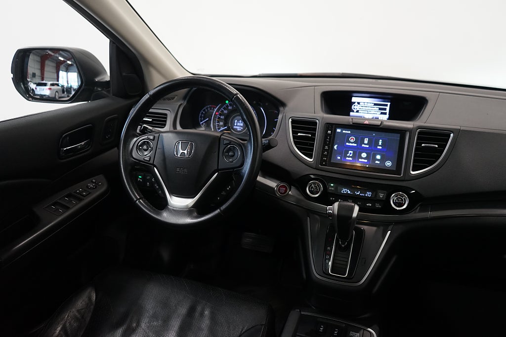 Honda CR-V 2.0 4WD Executive AWD Dragkrok B-Kamera 155hk