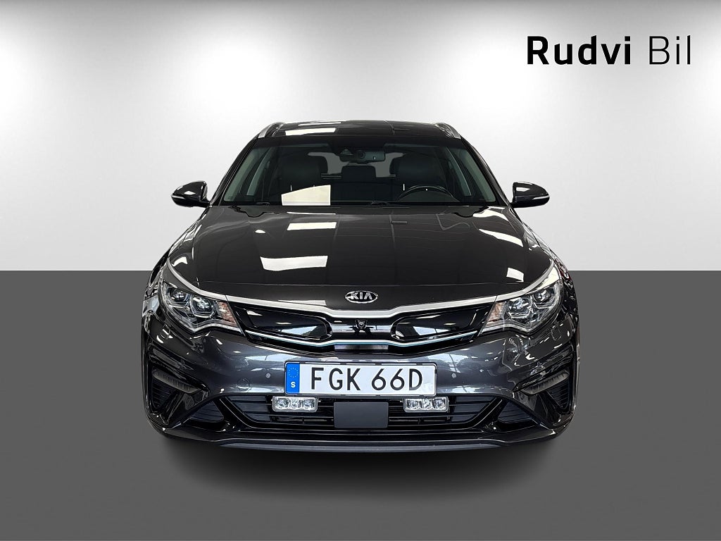 Kia Optima Sport Wagon PHEV Advance Plus 2