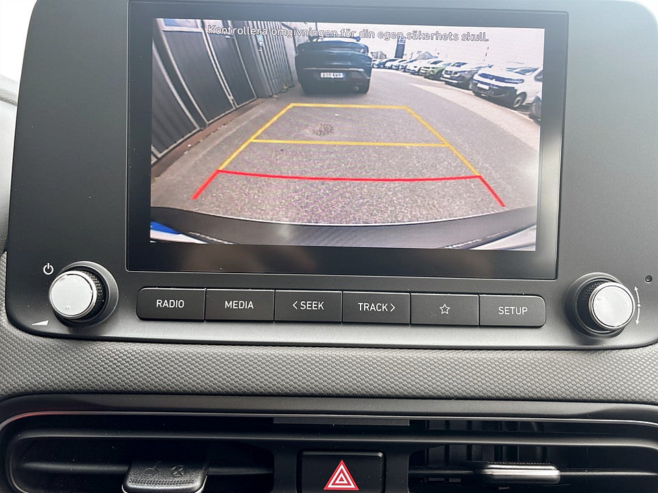 Bild på Hyundai Kona Essential 1.0 T-GDI 120hk Aut B-KAMERA CARPLAY