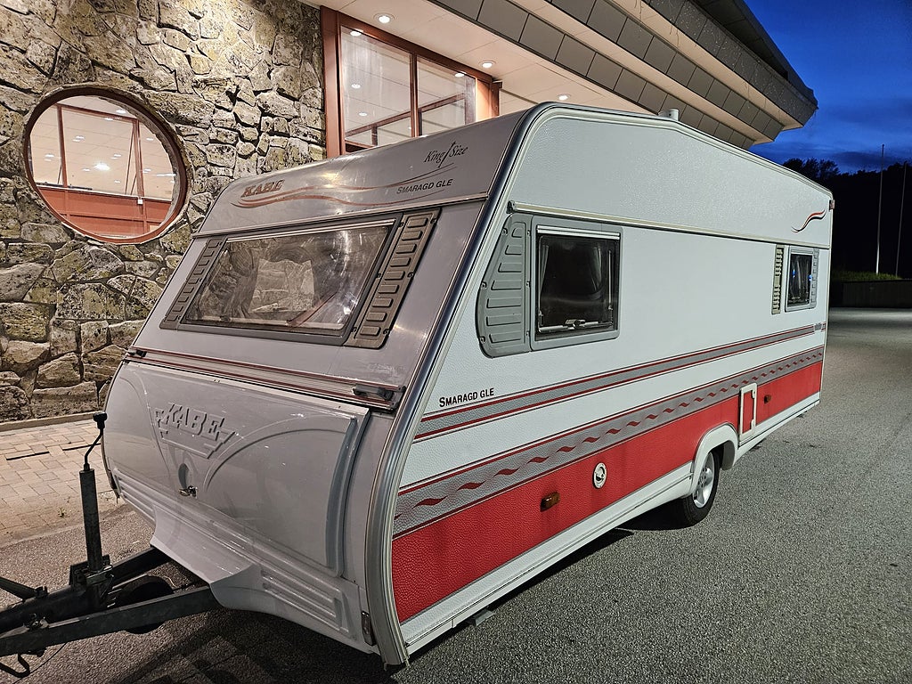 Kabe trailer SMARAGD GLE KS 2004 LÅNGBÄDDAR VINTERVAGN 