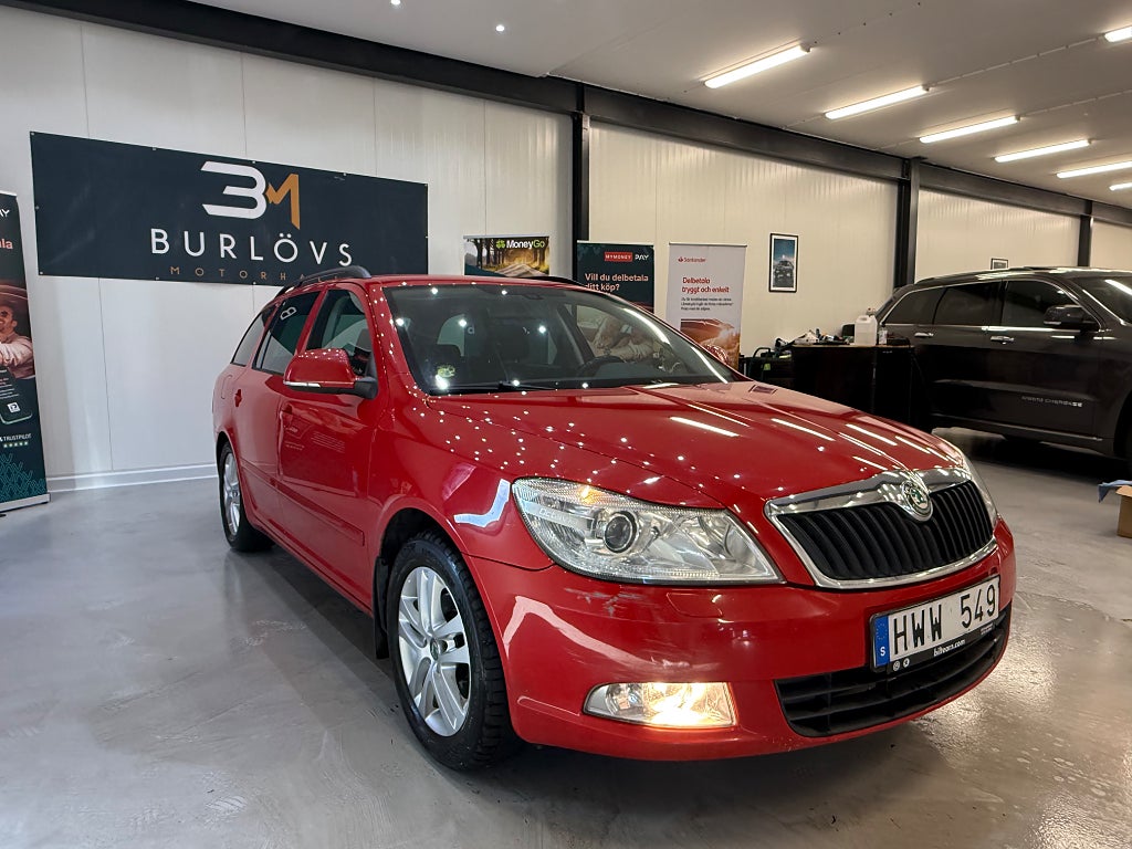 Skoda Octavia Skoda 1.6 * diesel 6Vl Nybesiktad 