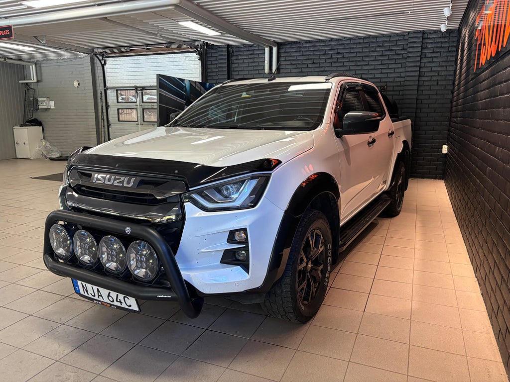 Isuzu D-Max 2023 - miniatyr 5