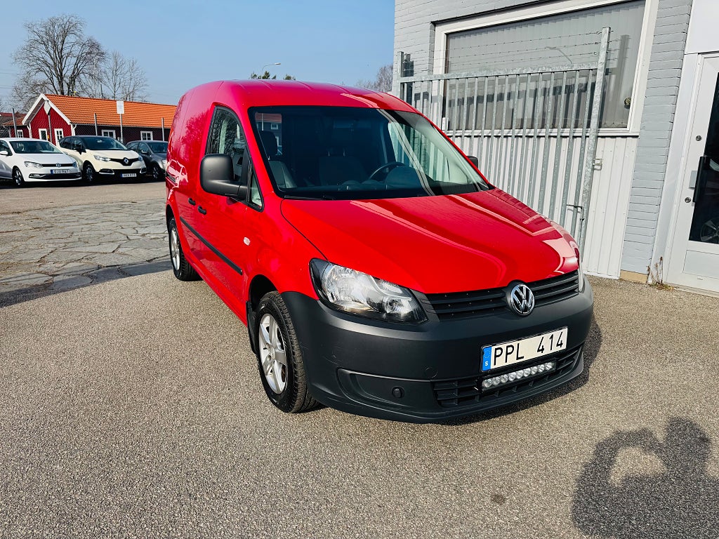 Volkswagen Caddy 1.6 TDI 102HK DSG SKÅP / DRAG / VÄRMARE