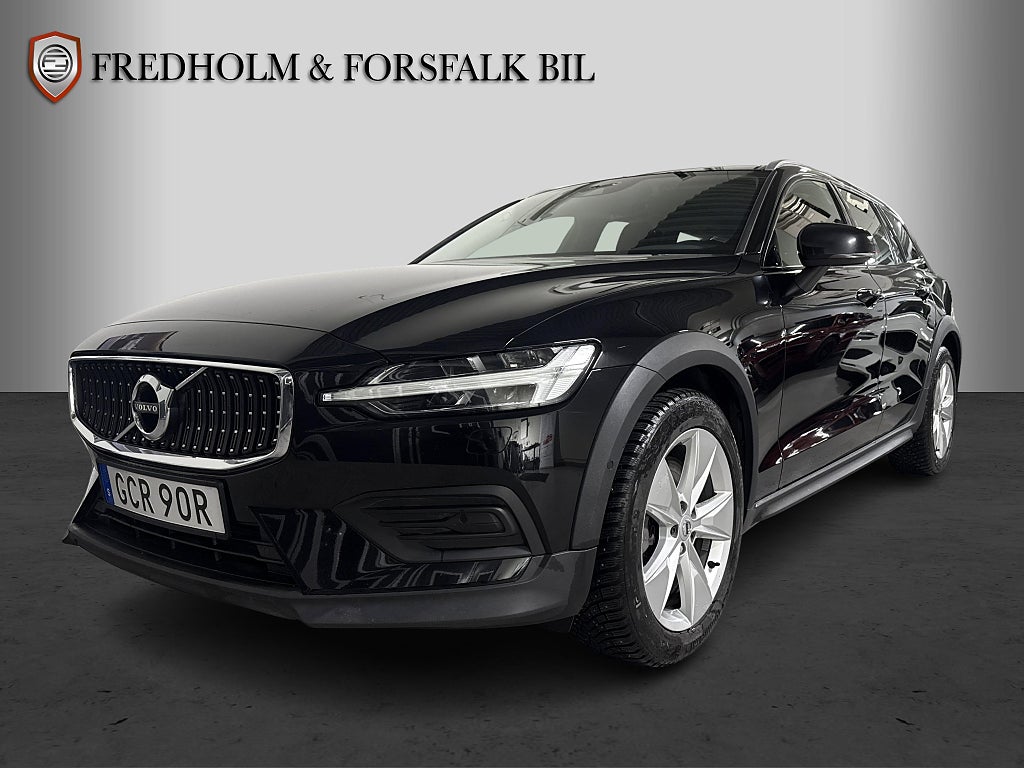 Volvo V60 Cross Country B4 AWD Mom Adv Navi Pro Edition Drag