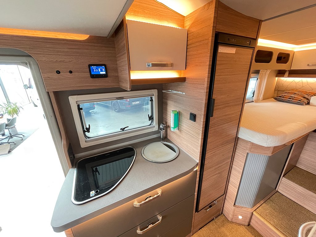 Weinsberg CaraCompact Suite / Taksäng /MB / Litium /B-kort / - Weinsberg