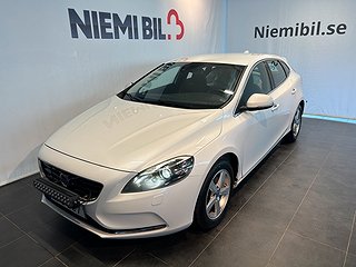 Volvo V40 D3 Momentum SoV/Dragkrok/P-sensorer/Nyservad/BT