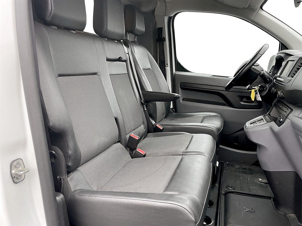 Bild på Peugeot e-Expert PRO 136hk Aut L1 - BACKSENSORER