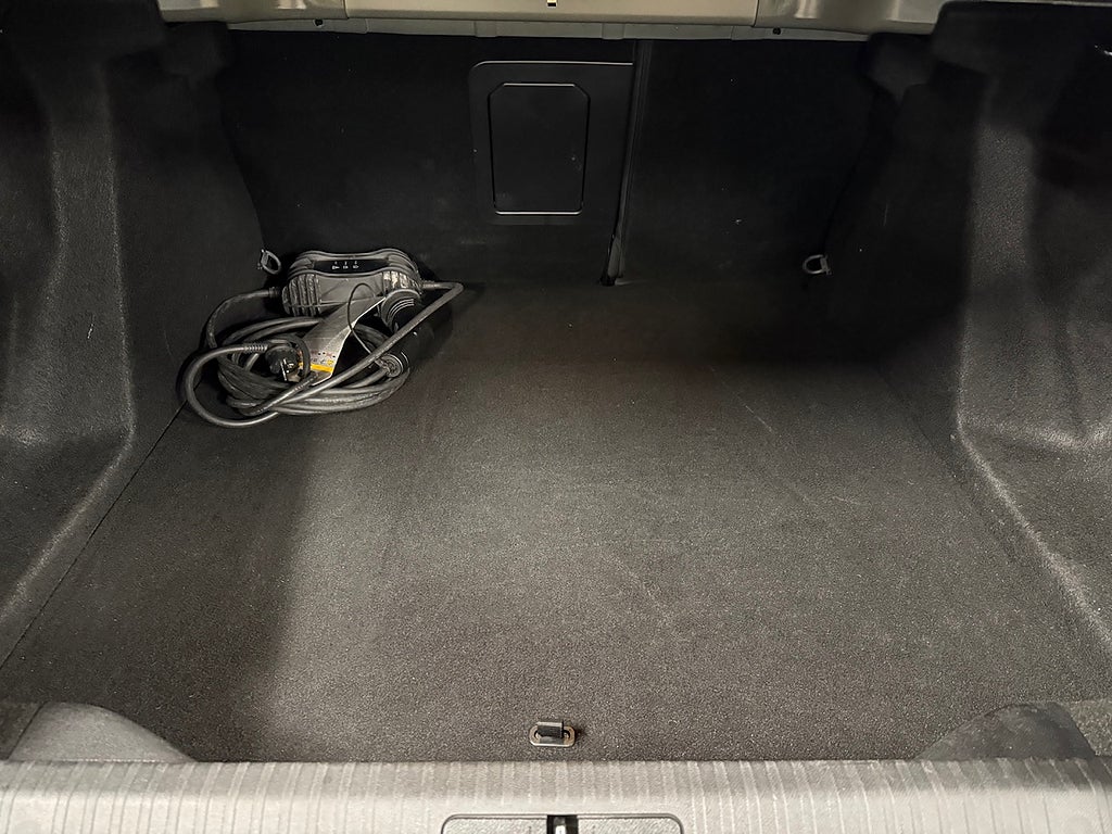 Bild på Citroën e-C4X X SHINE Exklusive Electric 136hk Back/Nav