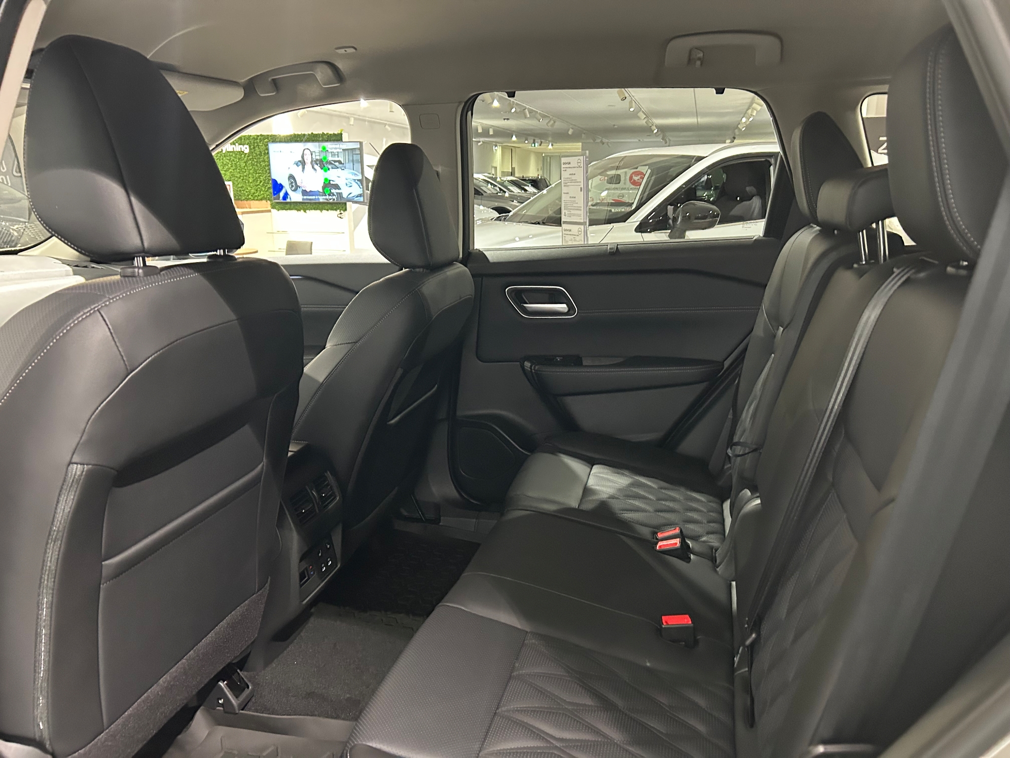 Nissan X-Trail 2026, bild 4/10