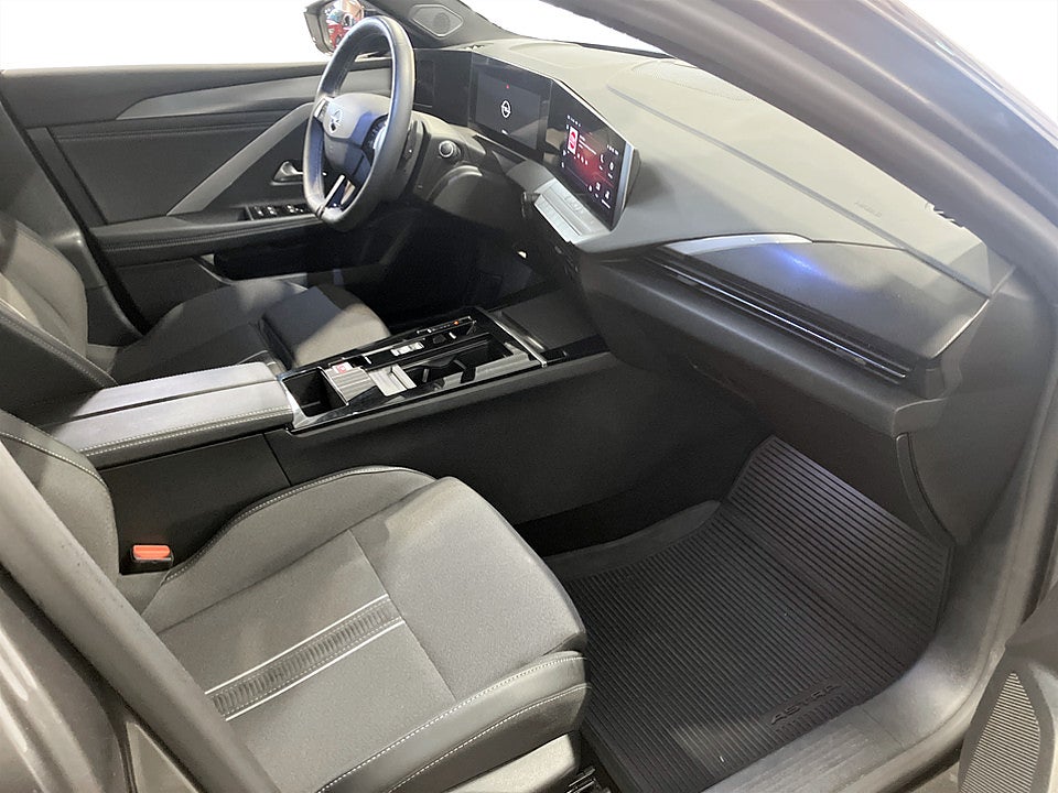 Bild på Opel Astra ST GS 1.2 PT 130hk Aut 360-KAMERA KEYLESS RATTVÄRME