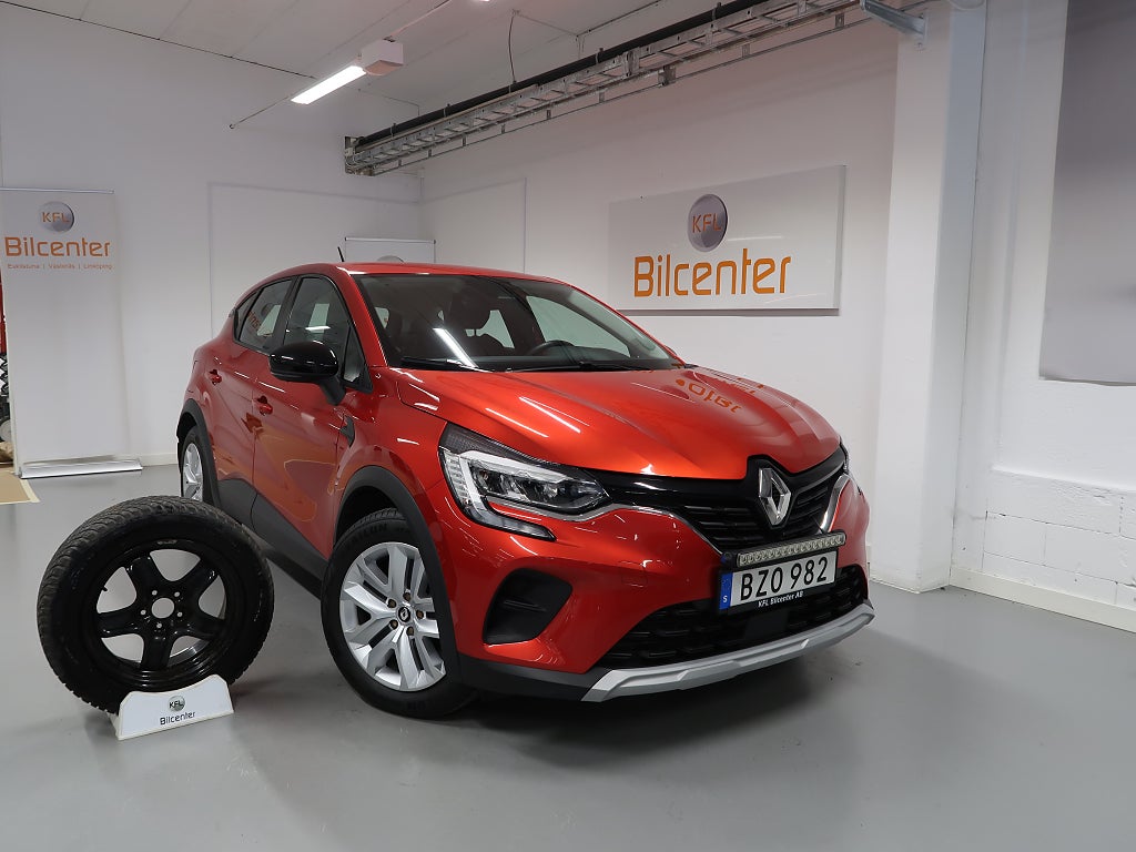 Renault Captur E-TECH Plug-In Hybrid 160 V-Däck ingår Cockpit-Navi-BT-