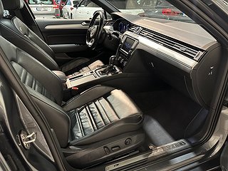 Volkswagen Passat Sportscombi 2.0 GTR Drag Pano Dynaudio SoV