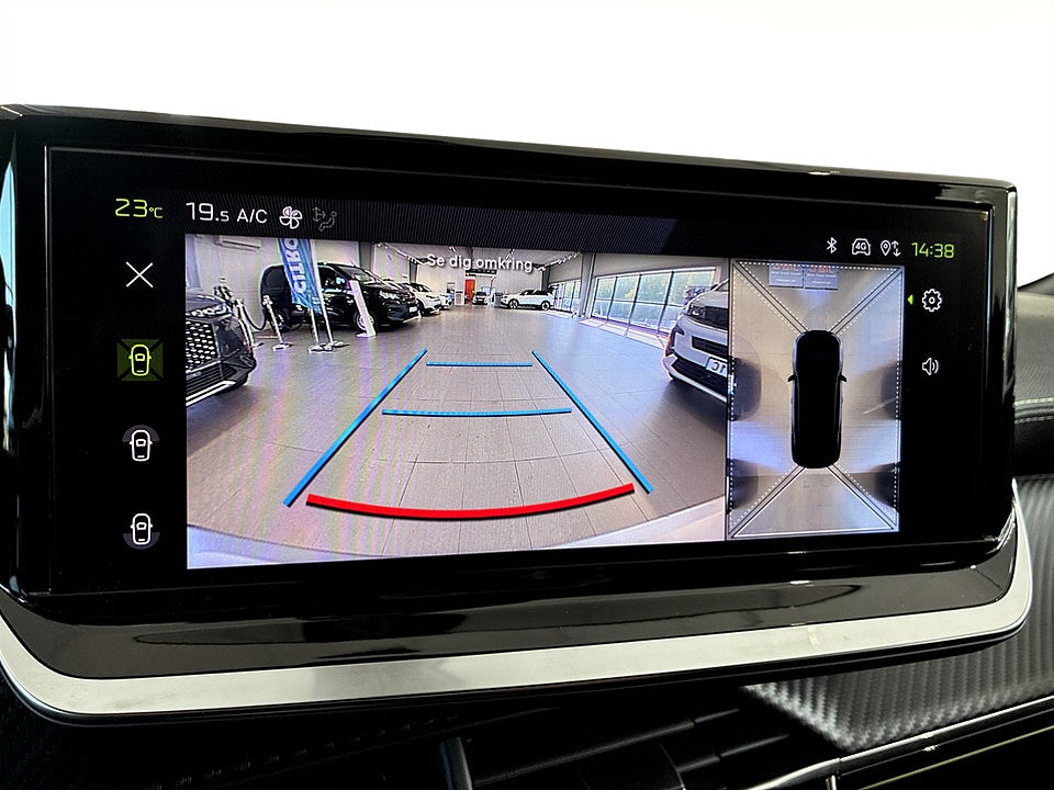 Bild på Peugeot 2008 GT 1.2 PT 130hk Aut B-KAMERA CARPLAY ELSTOL