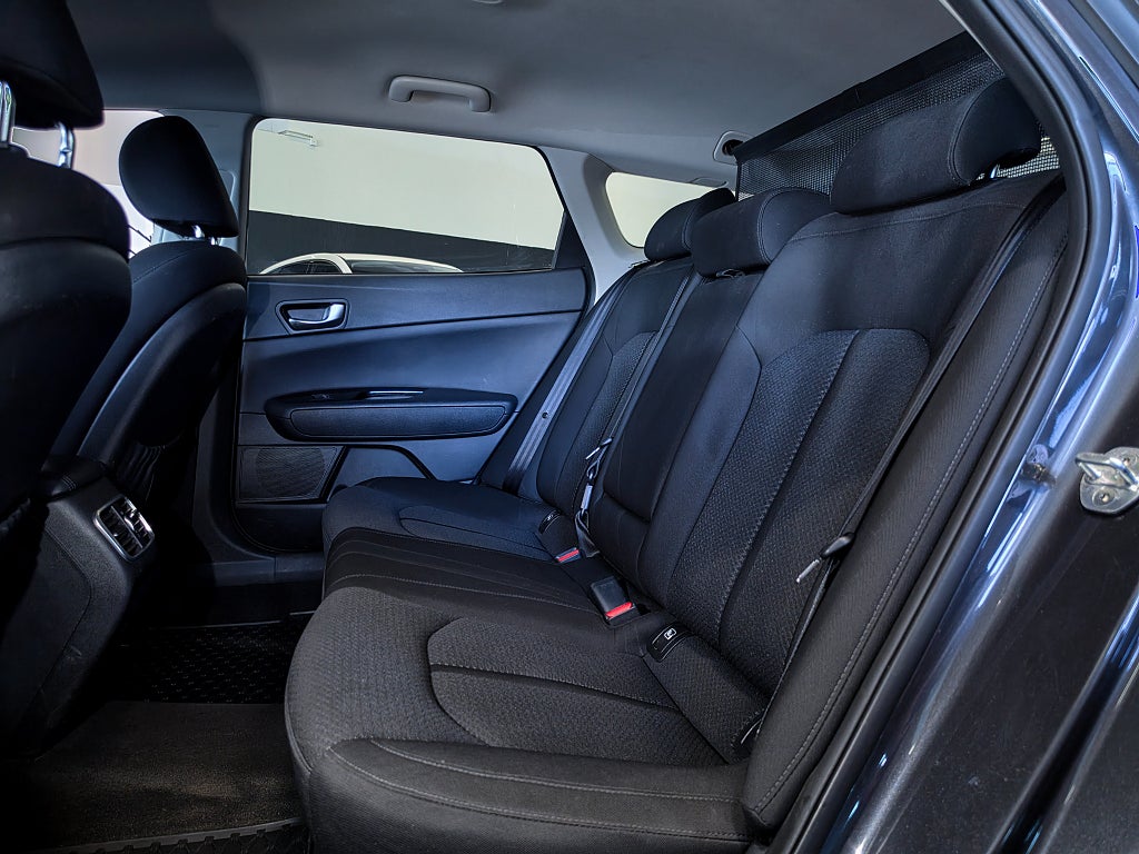 Kia Optima Sport Wagon 1.7 DCT / Rattvärme / Backkamera / Drag
