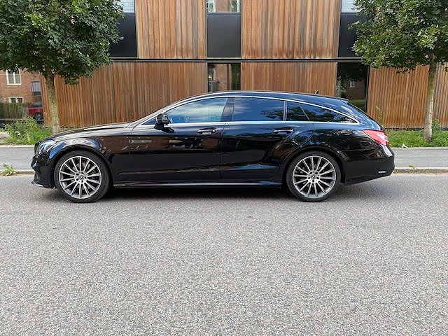 Mercedes-Benz CLS 350 d 4MATIC Shooting Brake 9G-Tronic AMG Sport Euro 6
