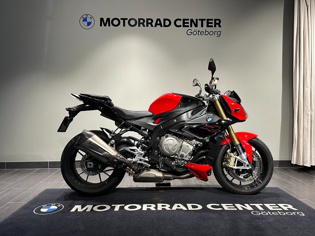 BMW S1000R / 3,45% Ränta! / Akrapovic / Dynamic /Farthållare / Värme