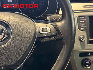 Kombi Volkswagen Passat 16 av 20