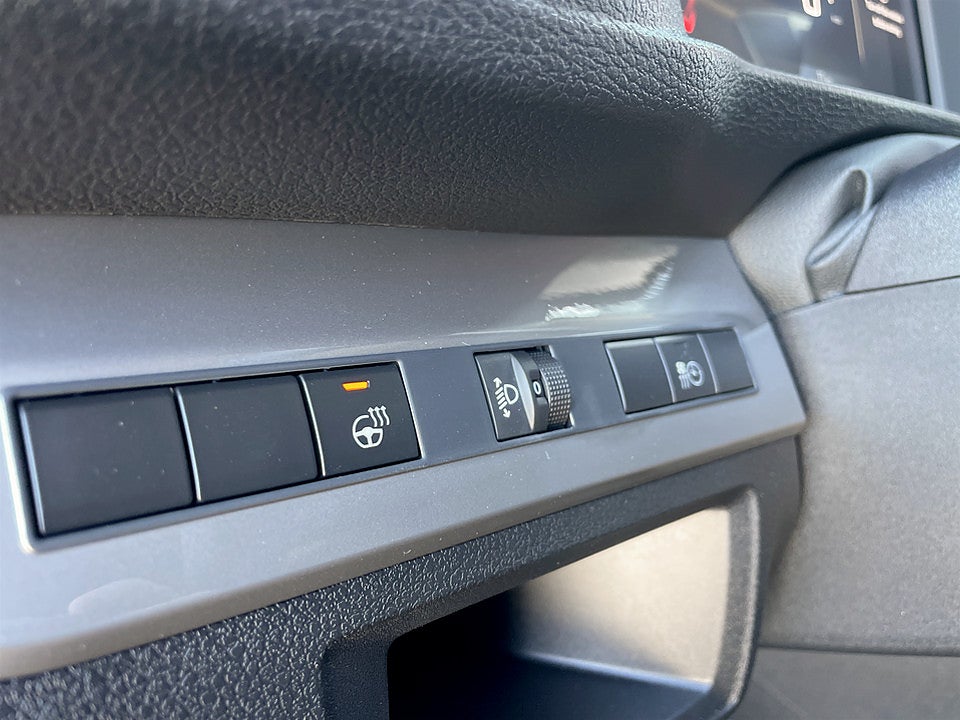 Bild på Peugeot Expert BlueHDi 145hk Aut L3 - EDITION! Värmare & Dragkrok