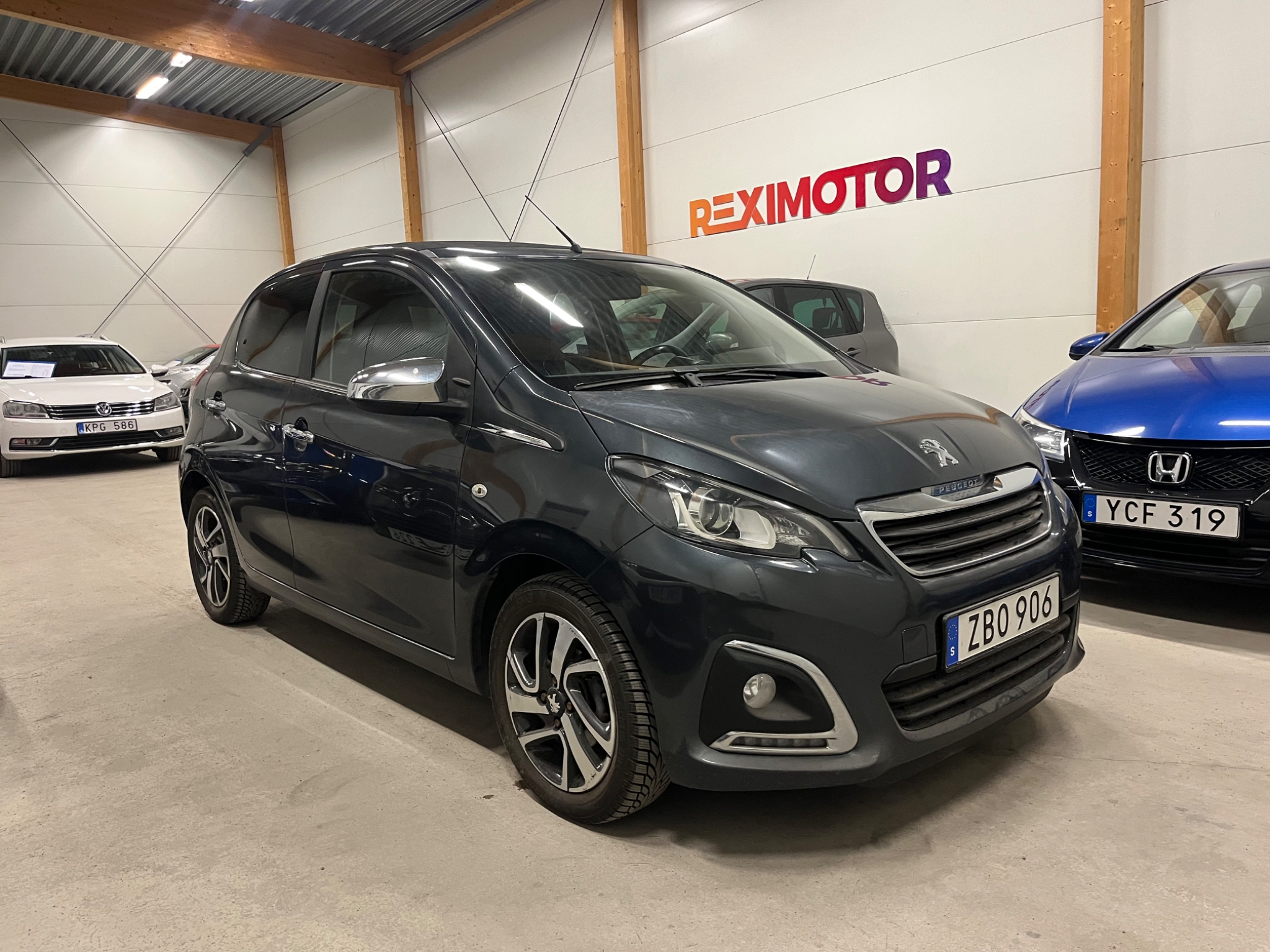 Peugeot 108 5-dörrar 1.2 VTi Euro 6 2017, bild 3/47