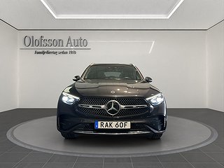 SUV Mercedes-Benz GLC 4 av 13