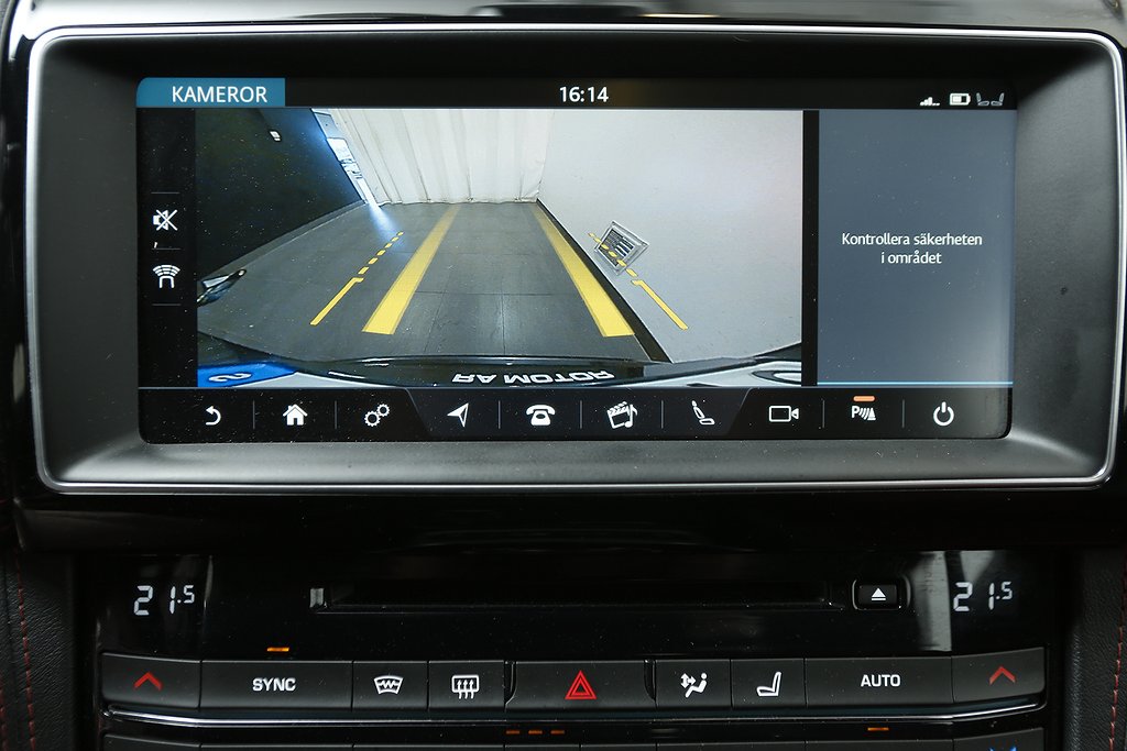 Jaguar F-Pace 30d AWD R-Sport 300hk Panorama Värmare 2018