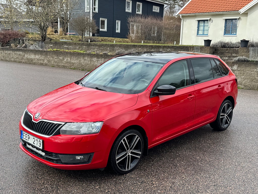 Skoda Rapid Spaceback 1.2 TSI Plus Panorama/Värmare
