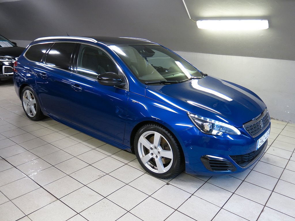 Peugeot 308 SW 2.0 **4,99% RÄNTA **GT Line 180hk Pano Drag 