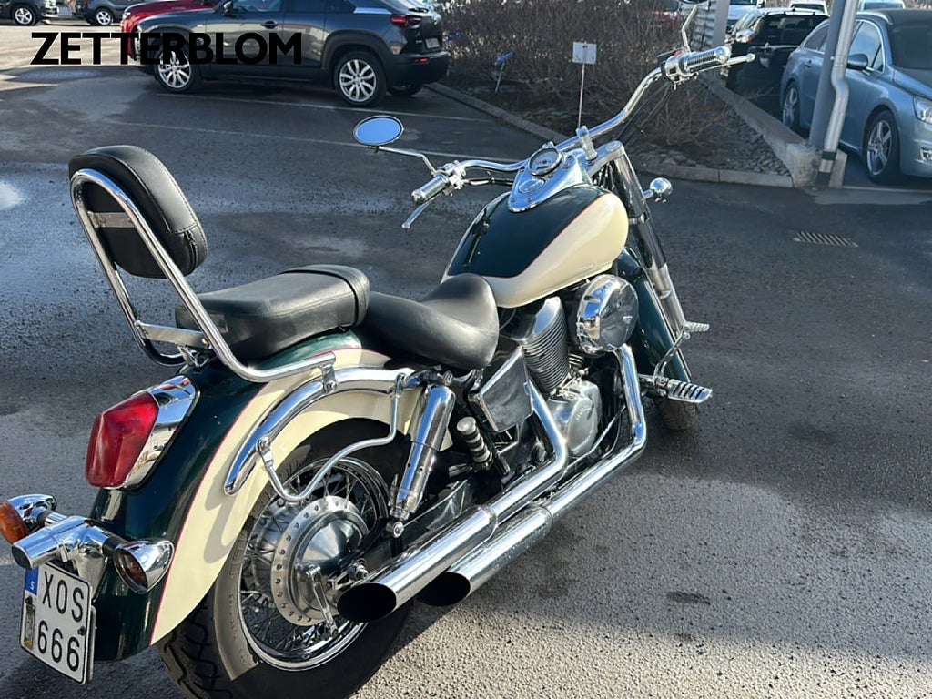 Custom Honda Shadow 9 av 16