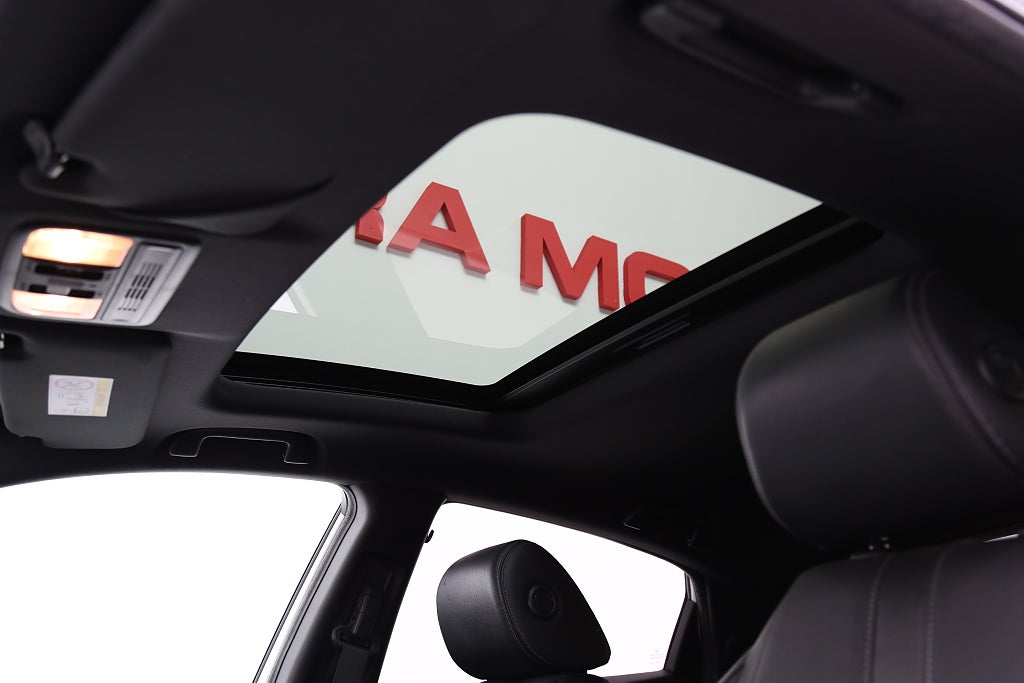 Honda Civic 1,5 i-VTEC Turbo 182hk 5D Panorama Skinn Drag 2017