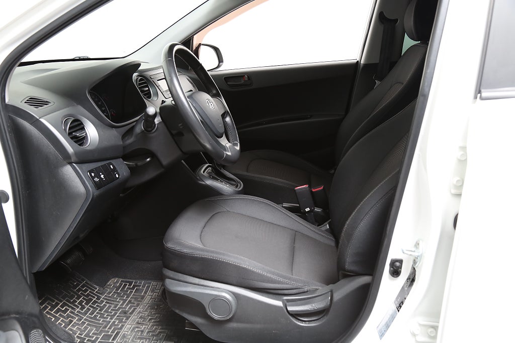 Hyundai i10 1,0 blue 67hk Comfort Automat Facelift Nyservad 2017