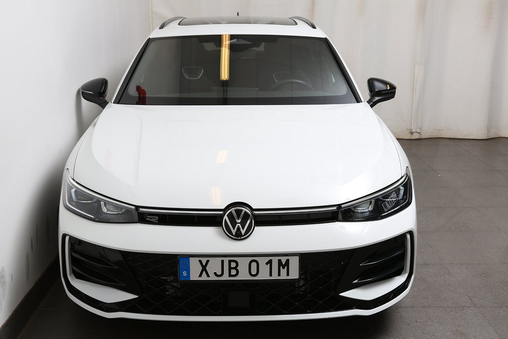 Volkswagen Passat 2,0 TDI SCR 4M R-Line SC Panorama Leasbar 2025
