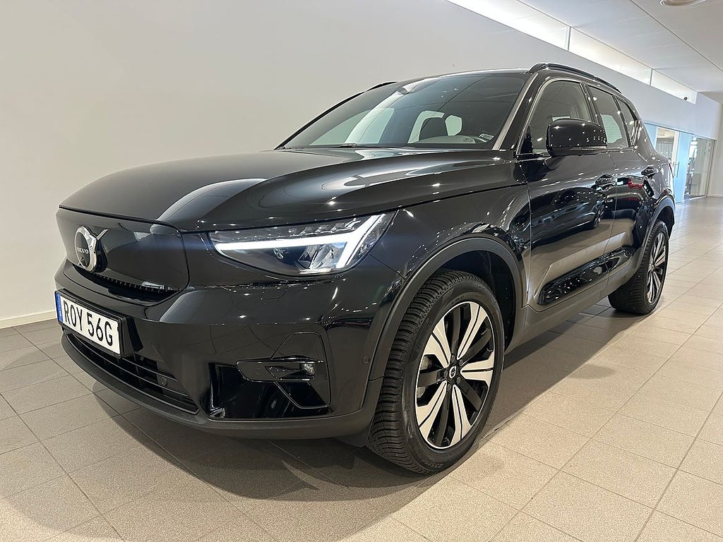 Volvo XC40 Recharge Ultimate / Navigation / Panoramatak /...