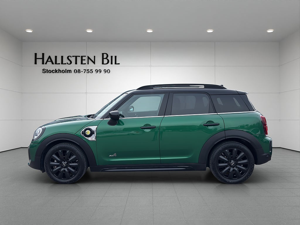 MINI Countryman Cooper SE ALL4 Kamera Excitement British Racing Green