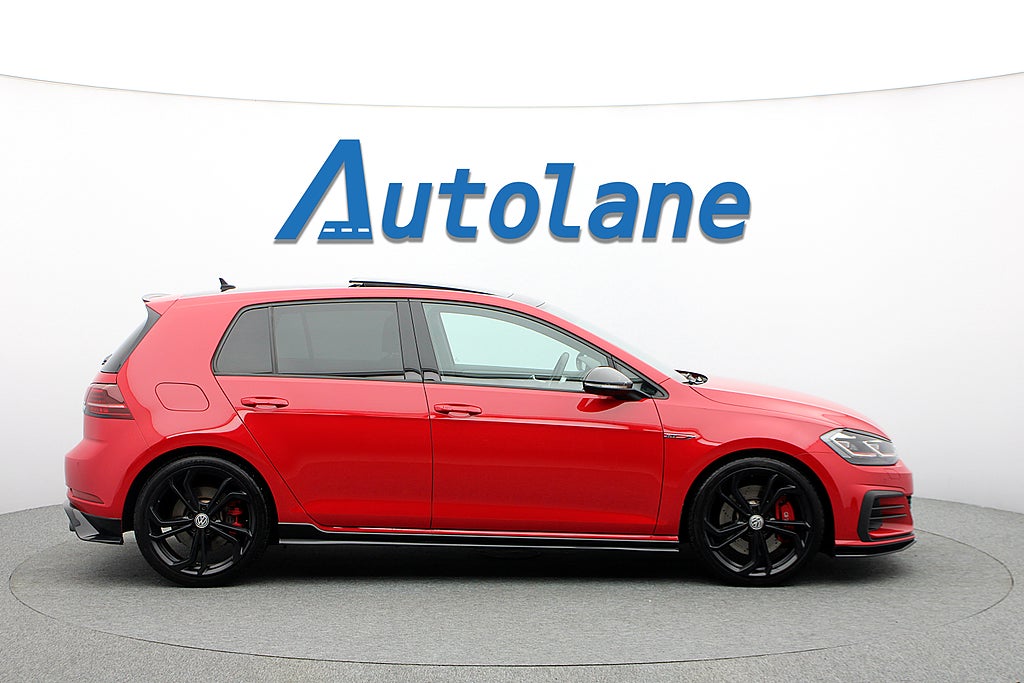 Volkswagen Golf GTI TCR 2.0 TSI Panorama, DynAudio, Keyless 290hk