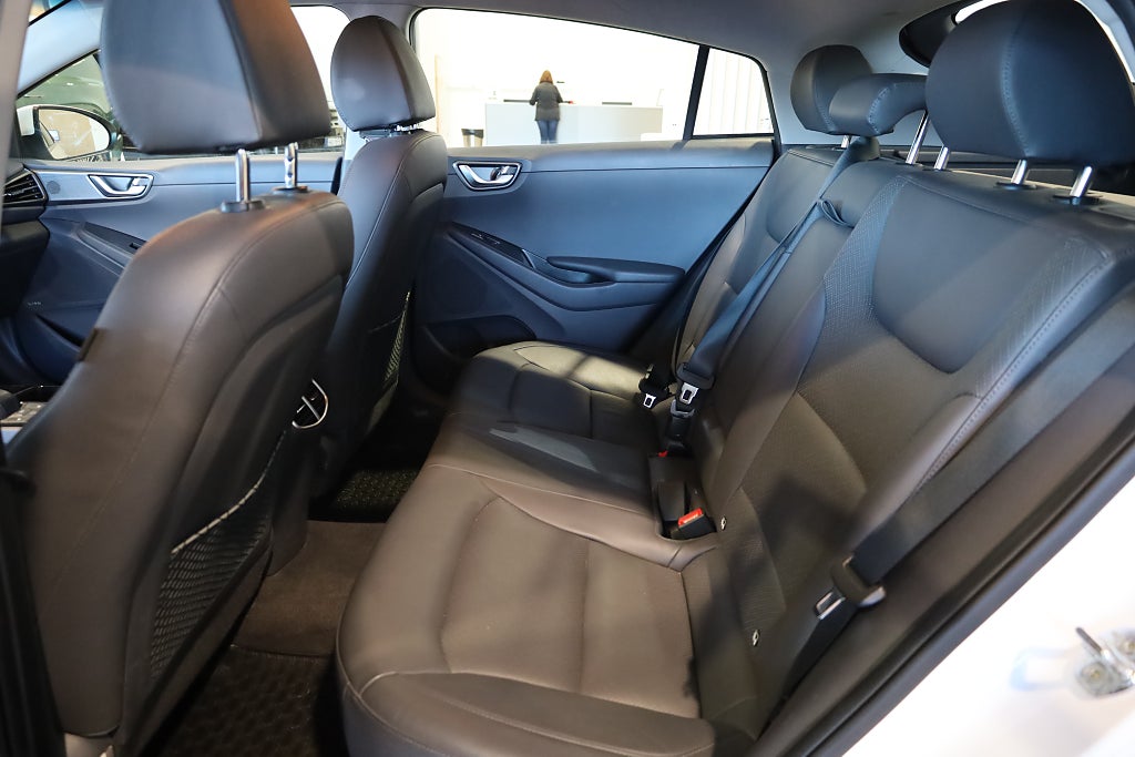 Hyundai IONIQ Electric 38.3 kWh Premium Plus Elstol Skinn 2020