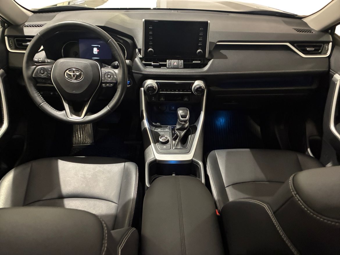 Toyota RAV4 2022, photo 5/10