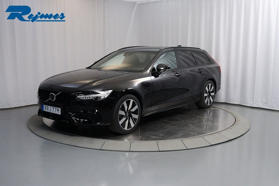 Volvo V90 T6 Plus Dark Edition