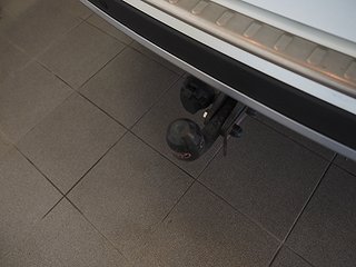 SUV Toyota RAV4 9 av 24