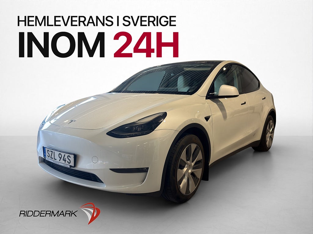 Tesla Model Y Long Range AWD Ljus Interiör Drag Pano Kamera