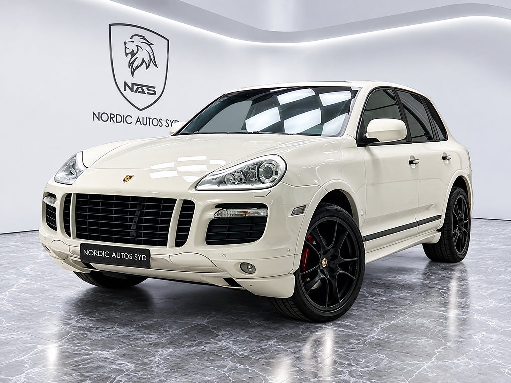 Porsche Cayenne GTS GTS / TipTronic S / Panorama / Bose